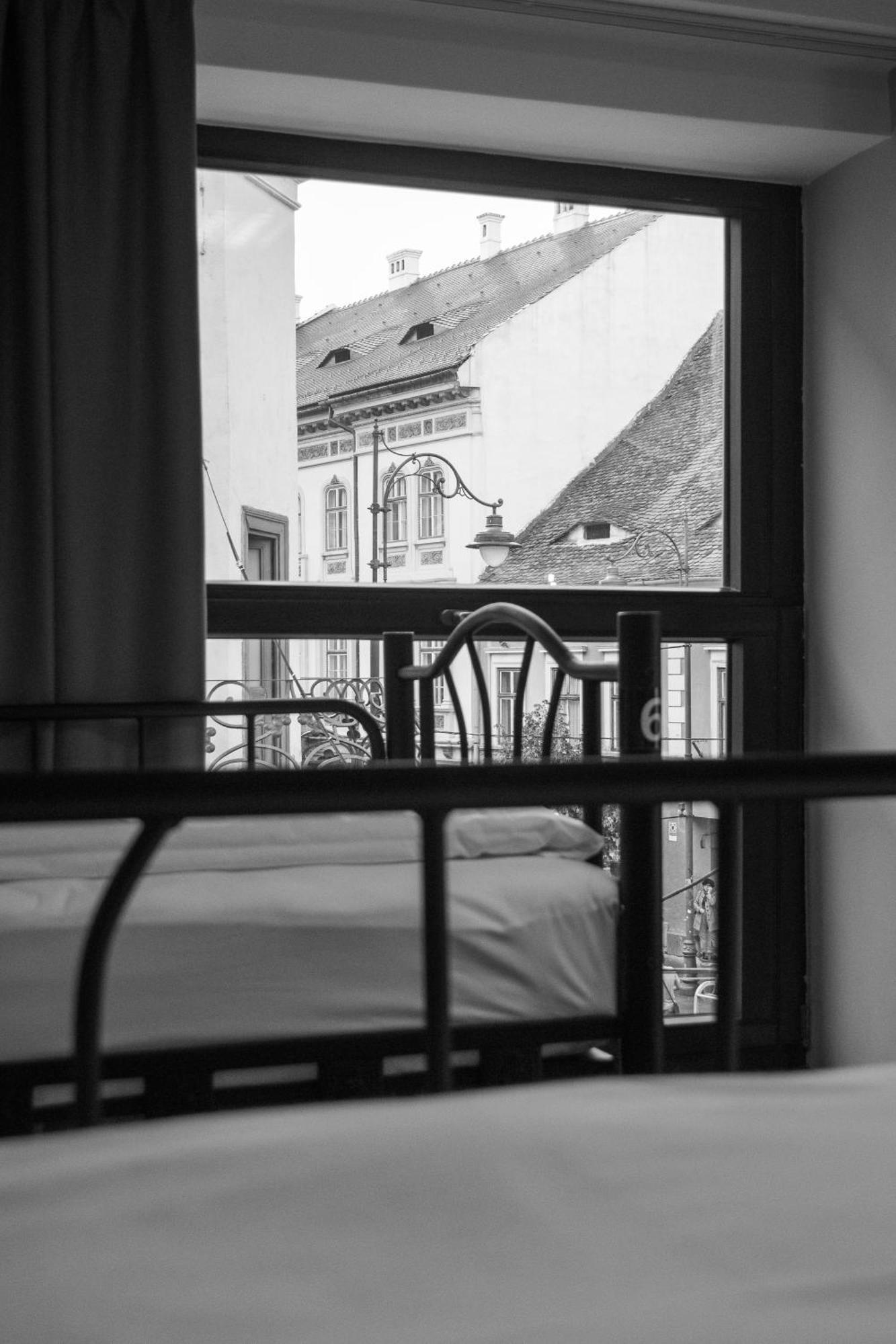 B13 Hostel Hermannstadt Exterior foto
